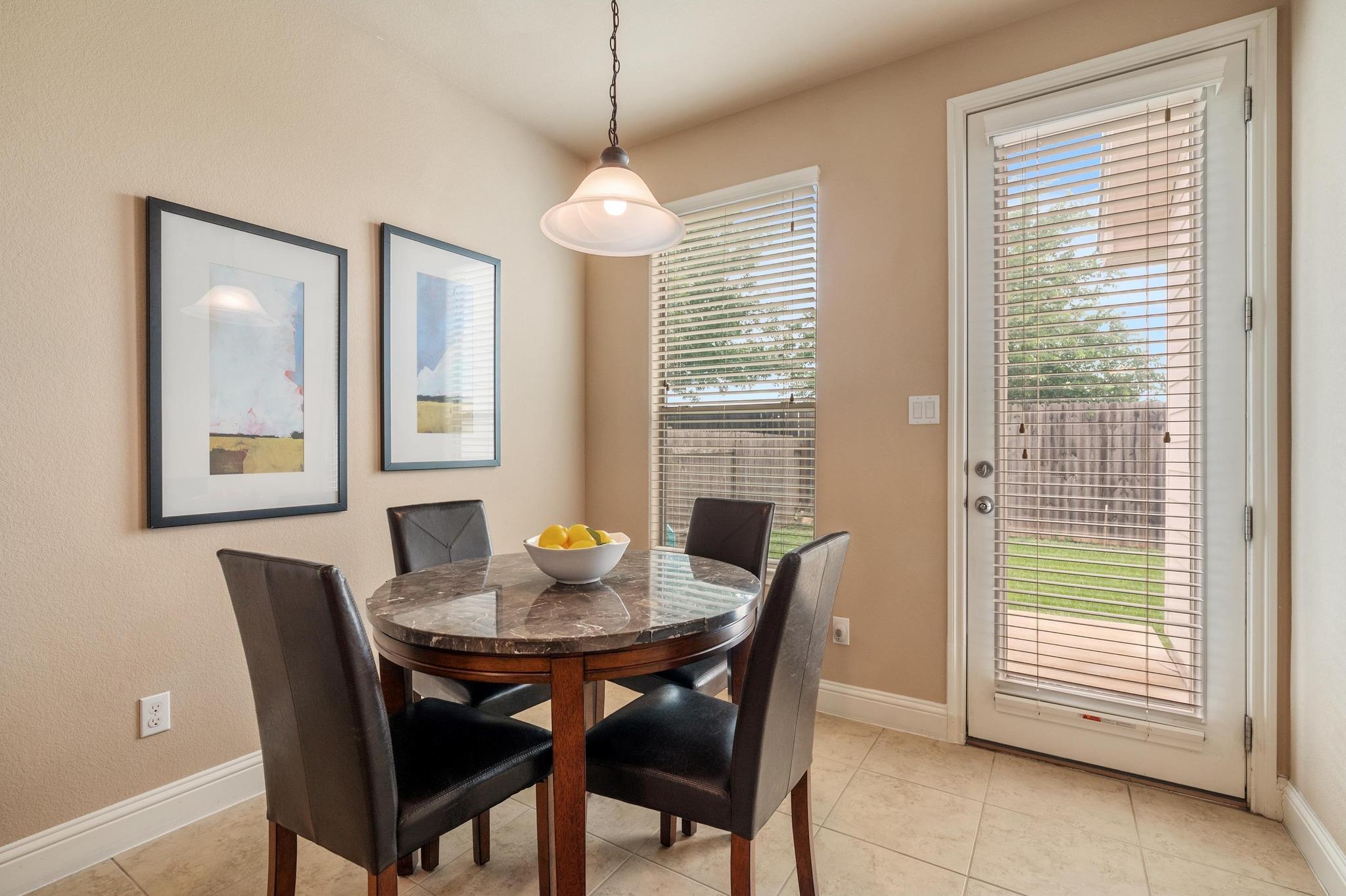 11900 Timber Heights Dr, Austin, TX 78754