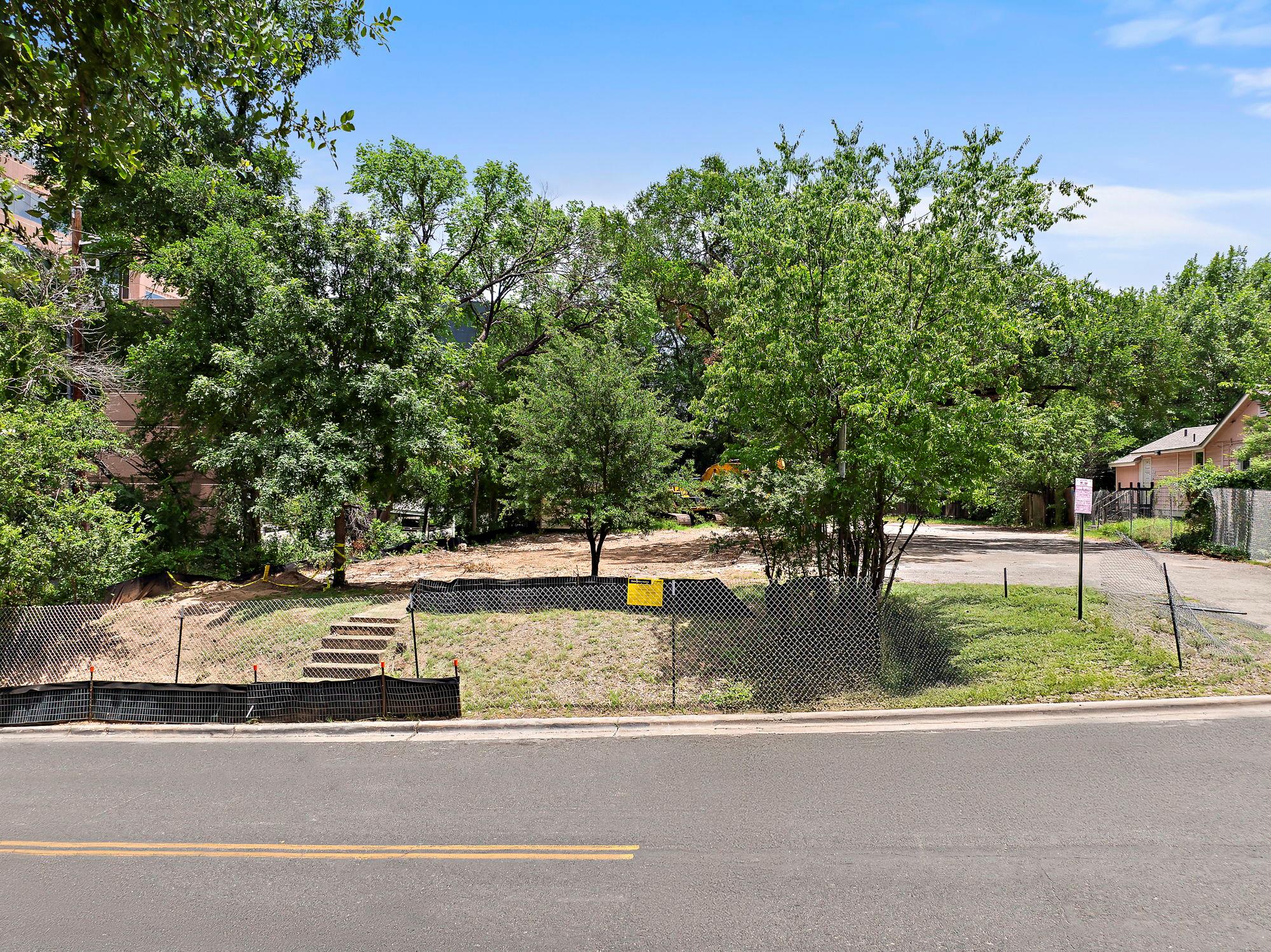 517 Bouldin Ave, Austin, TX 78704