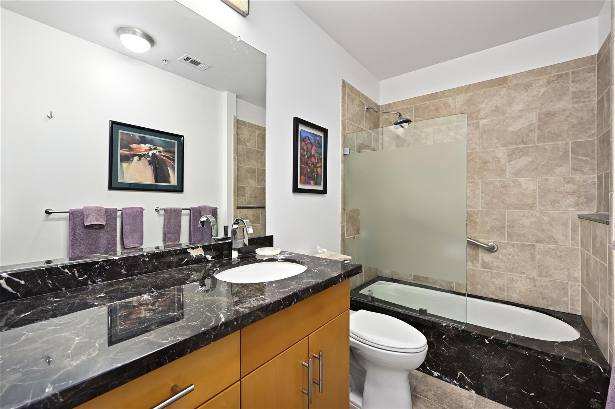 360 Nueces St # 3602, Austin, TX 78701