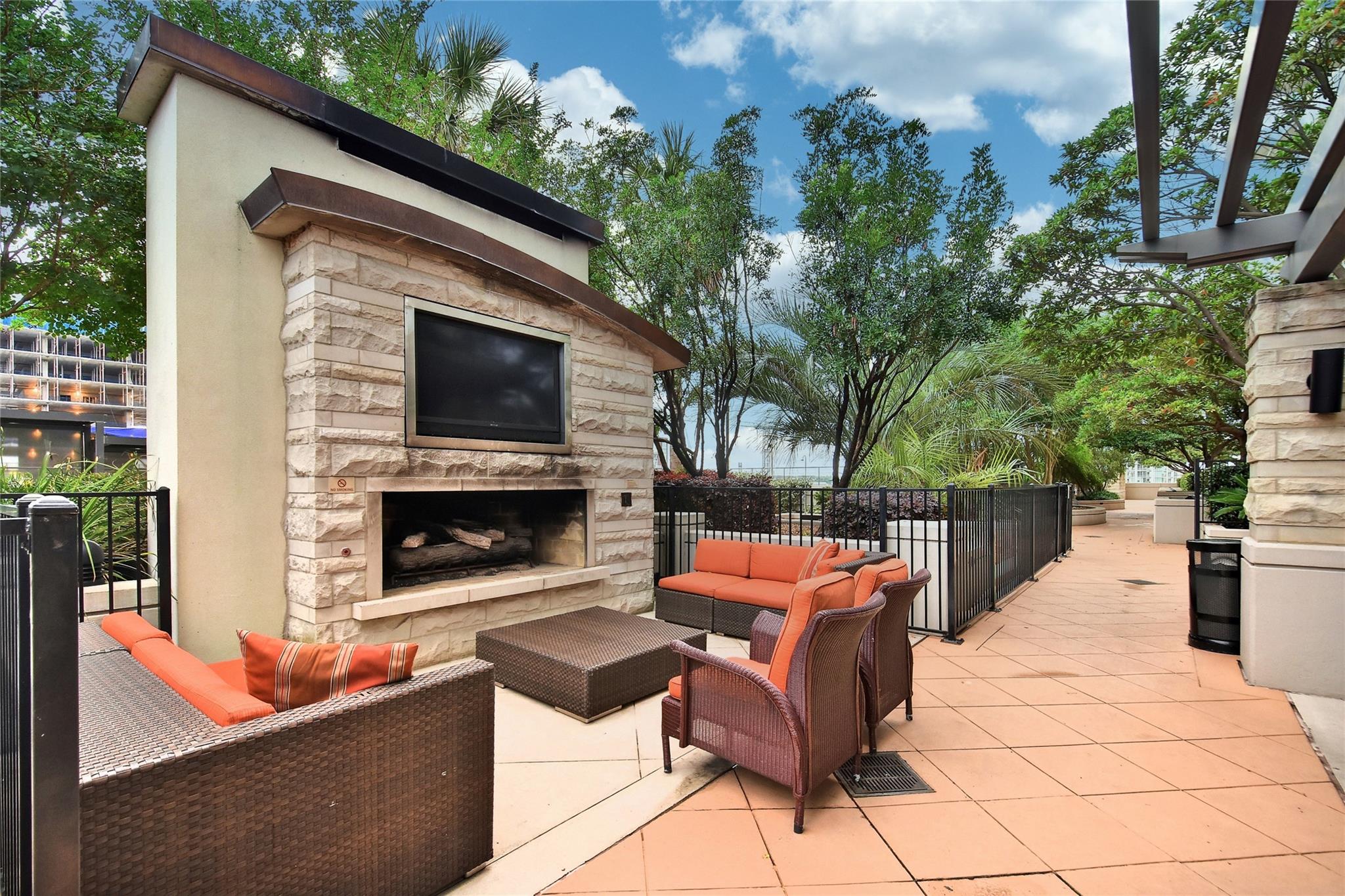 360 Nueces St # 3602, Austin, TX 78701