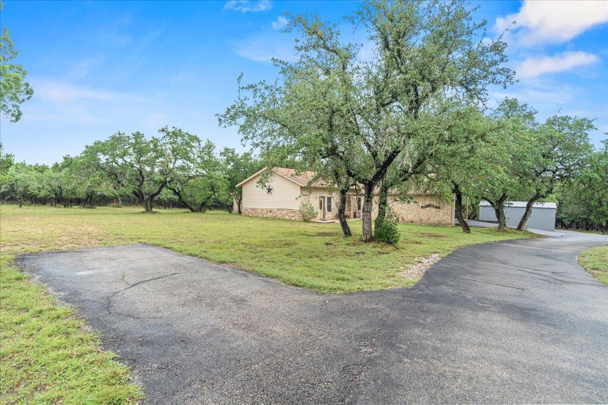 721 Deer Run, Wimberley, TX 78676