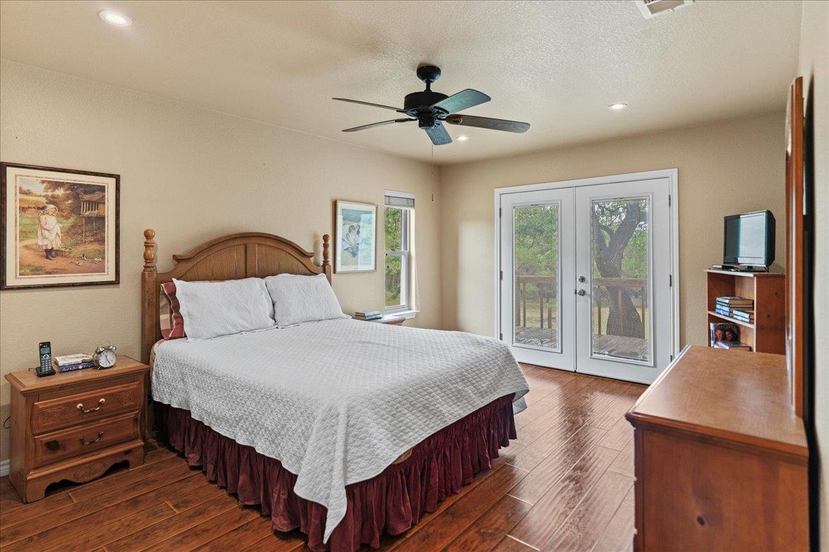 721 Deer Run, Wimberley, TX 78676