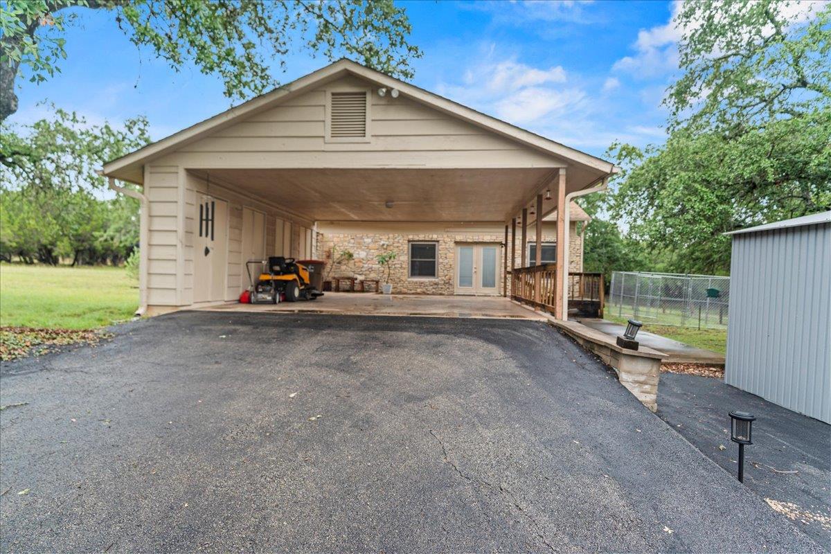 721 Deer Run, Wimberley, TX 78676