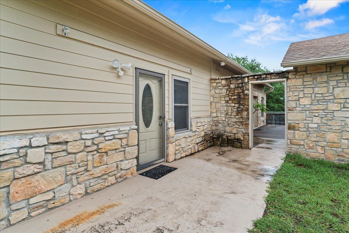 721 Deer Run, Wimberley, TX 78676