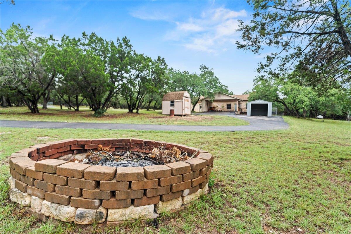 721 Deer Run, Wimberley, TX 78676