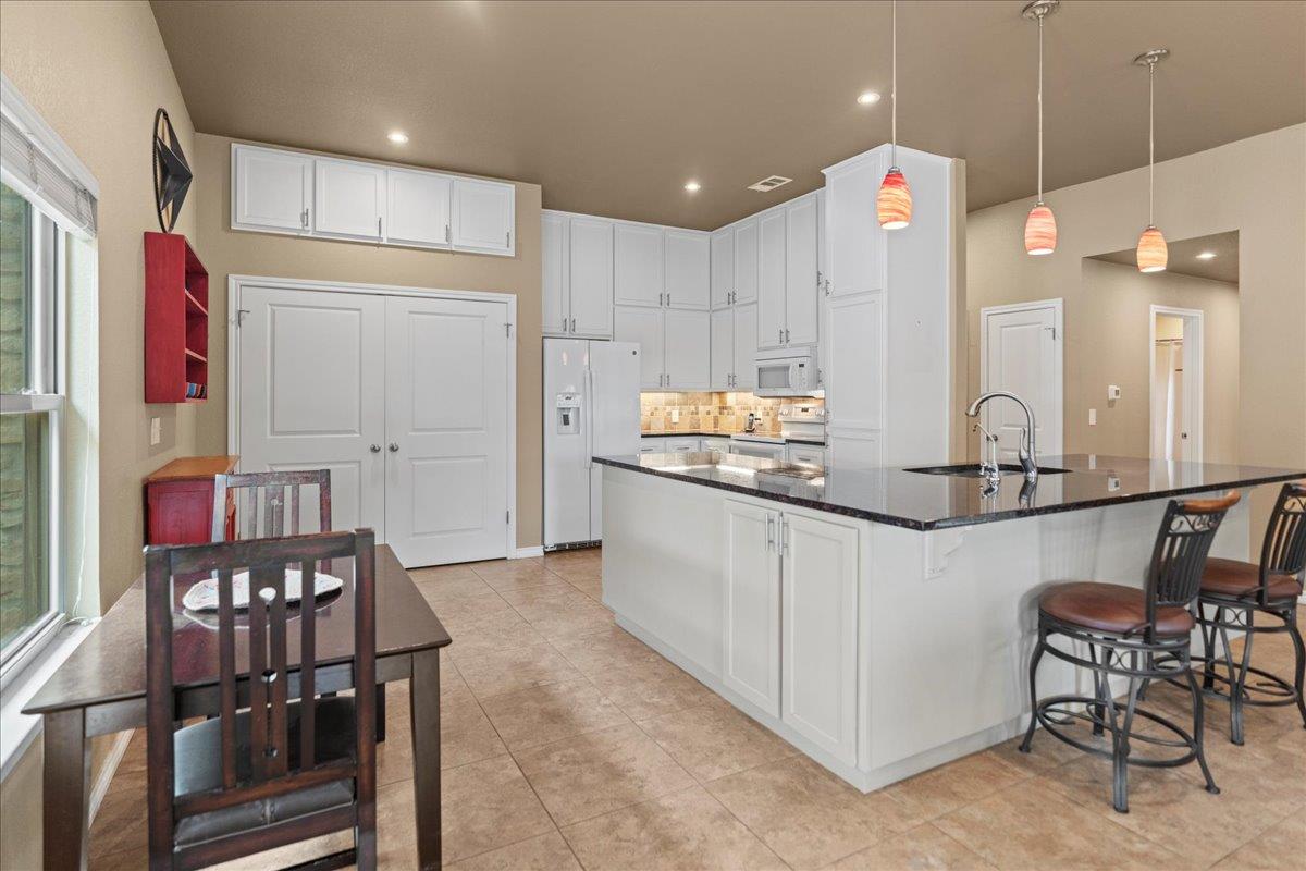 721 Deer Run, Wimberley, TX 78676