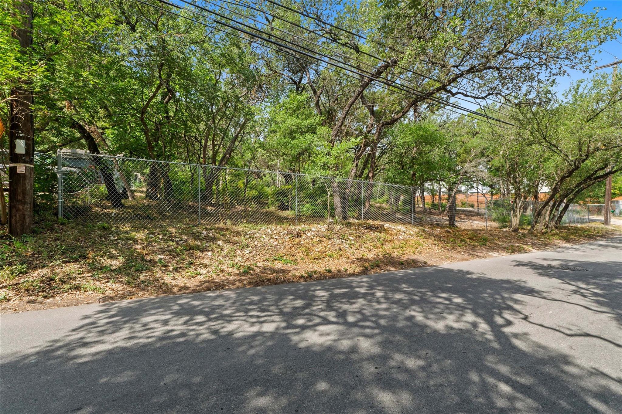 1801 Lightsey Rd, Austin, TX 78704