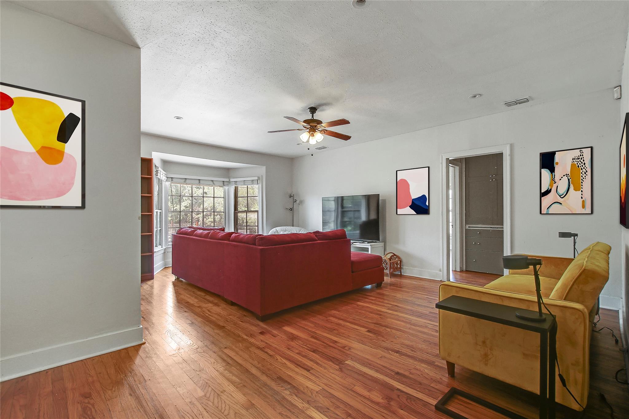 1215 W Mary St, Austin, TX 78704