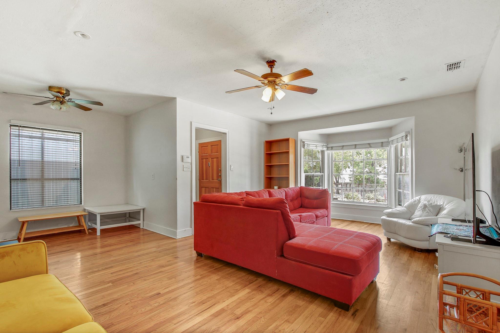 1215 W Mary St, Austin, TX 78704