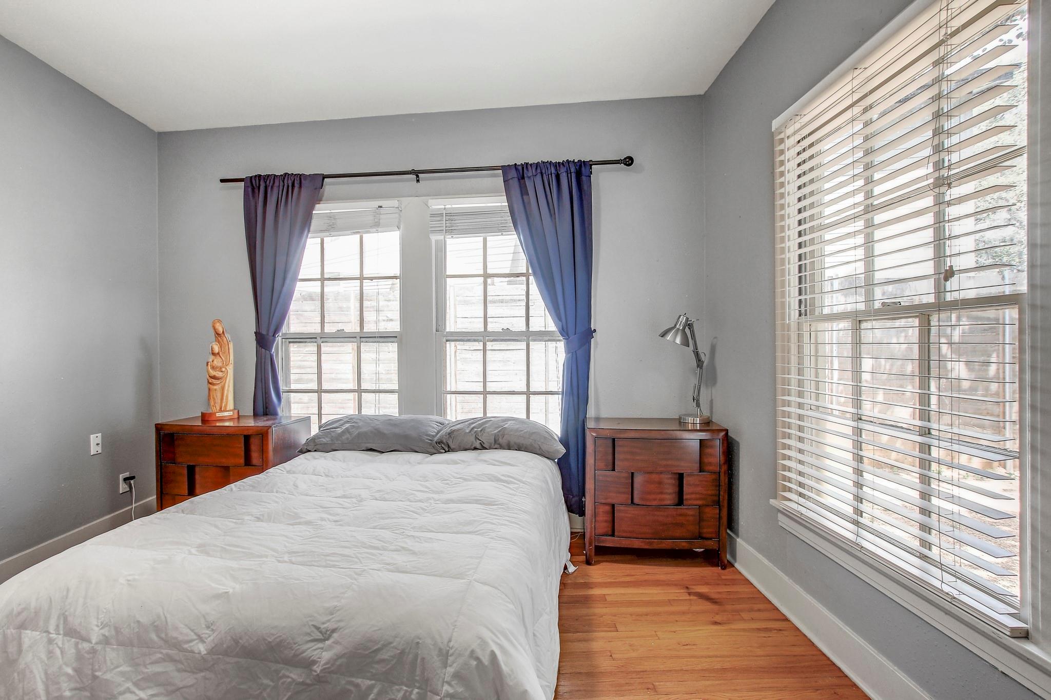1215 W Mary St, Austin, TX 78704