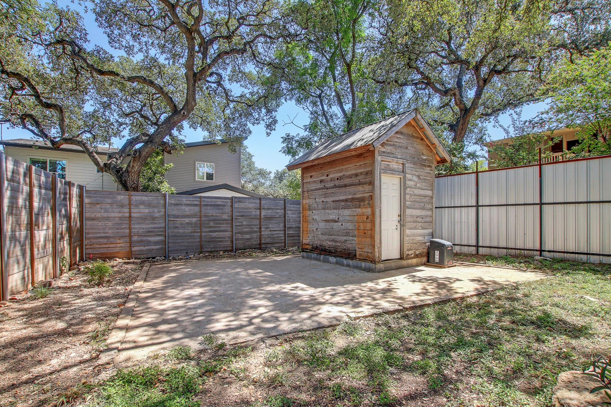1215 W Mary St, Austin, TX 78704