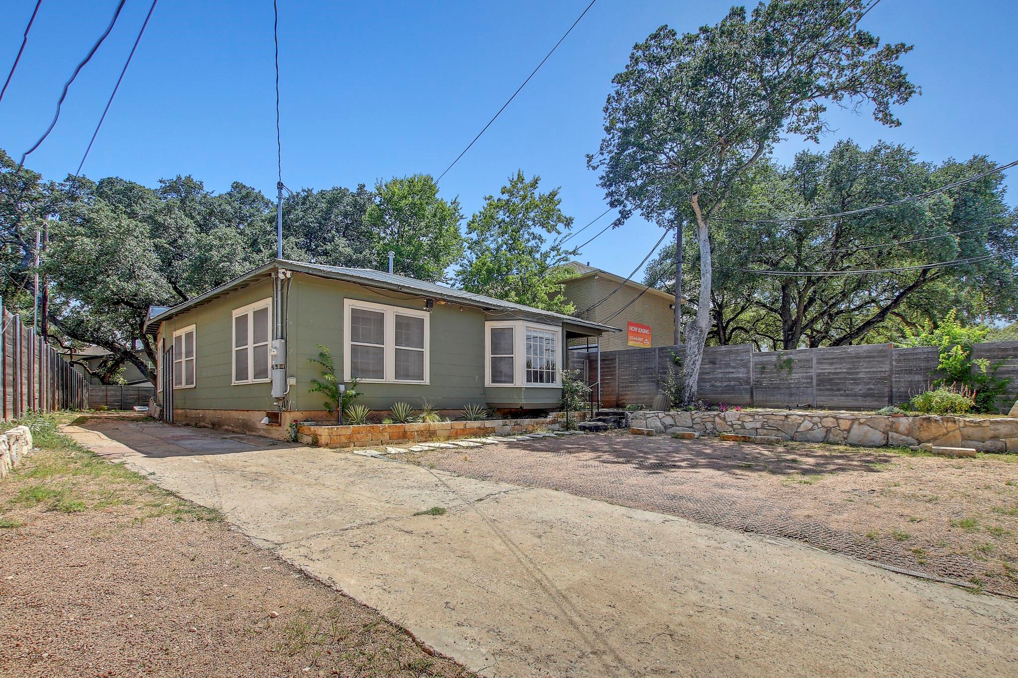 1215 W Mary St, Austin, TX 78704