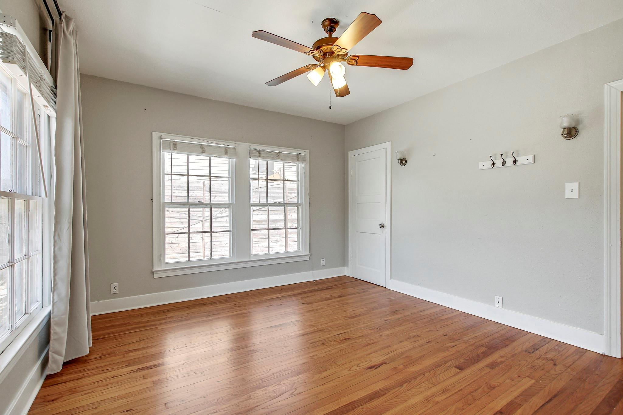 1215 W Mary St, Austin, TX 78704