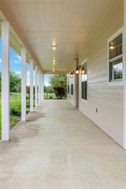 10565 N 77 Highway, Lexington, TX 78947