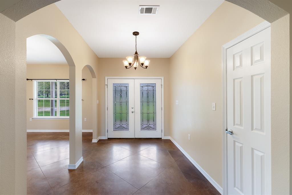 10565 N 77 Highway, Lexington, TX 78947