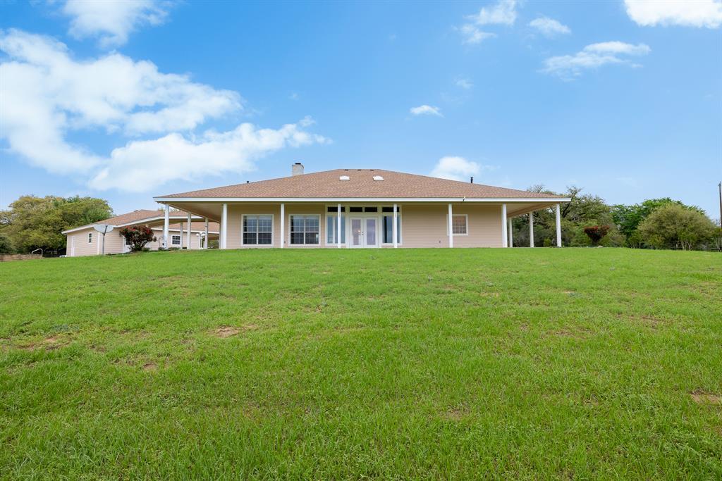 10565 N 77 Highway, Lexington, TX 78947