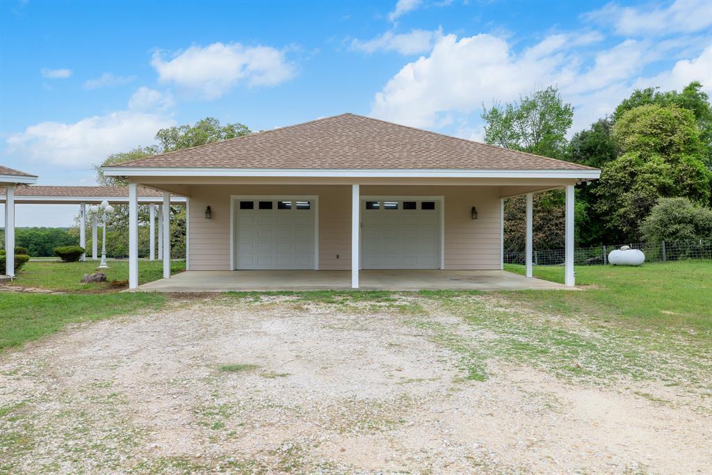 10565 N 77 Highway, Lexington, TX 78947