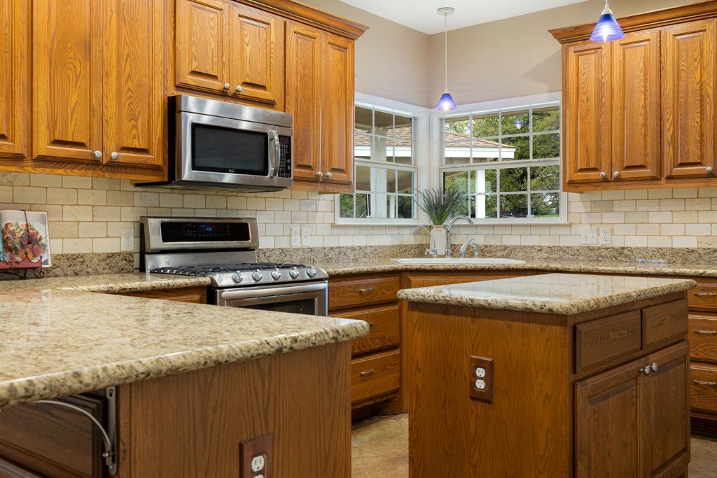 10565 N 77 Highway, Lexington, TX 78947