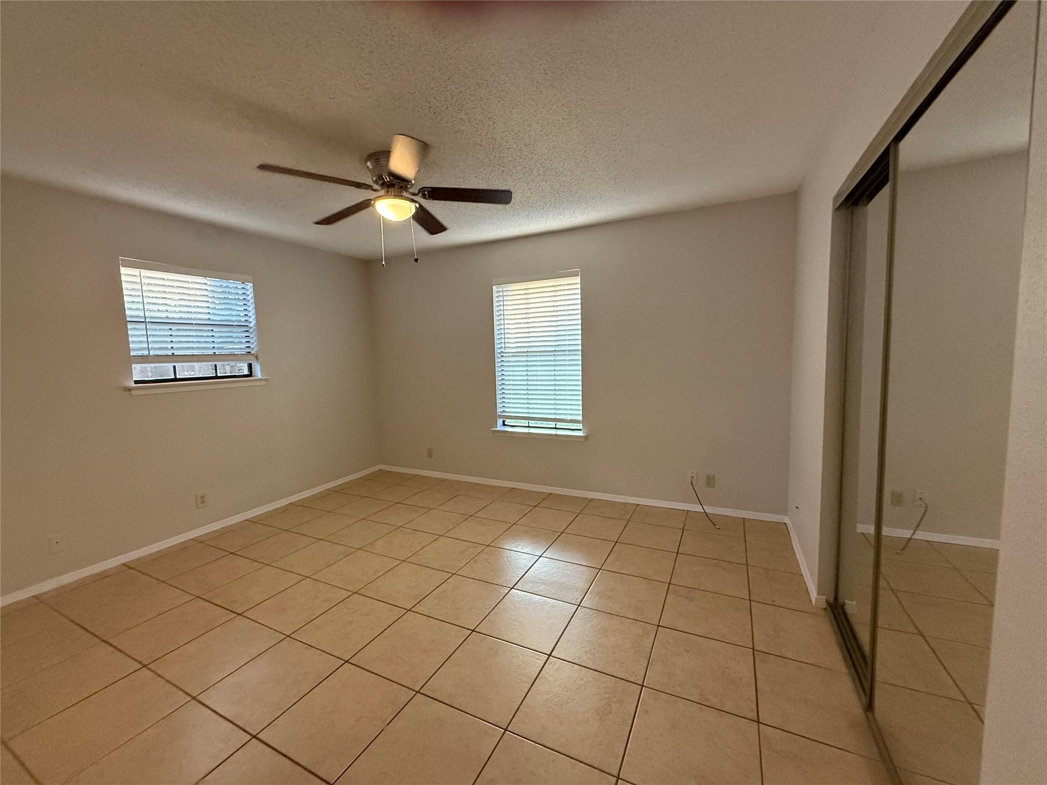 502-B Hedgewood Dr # B, Georgetown, TX 78628