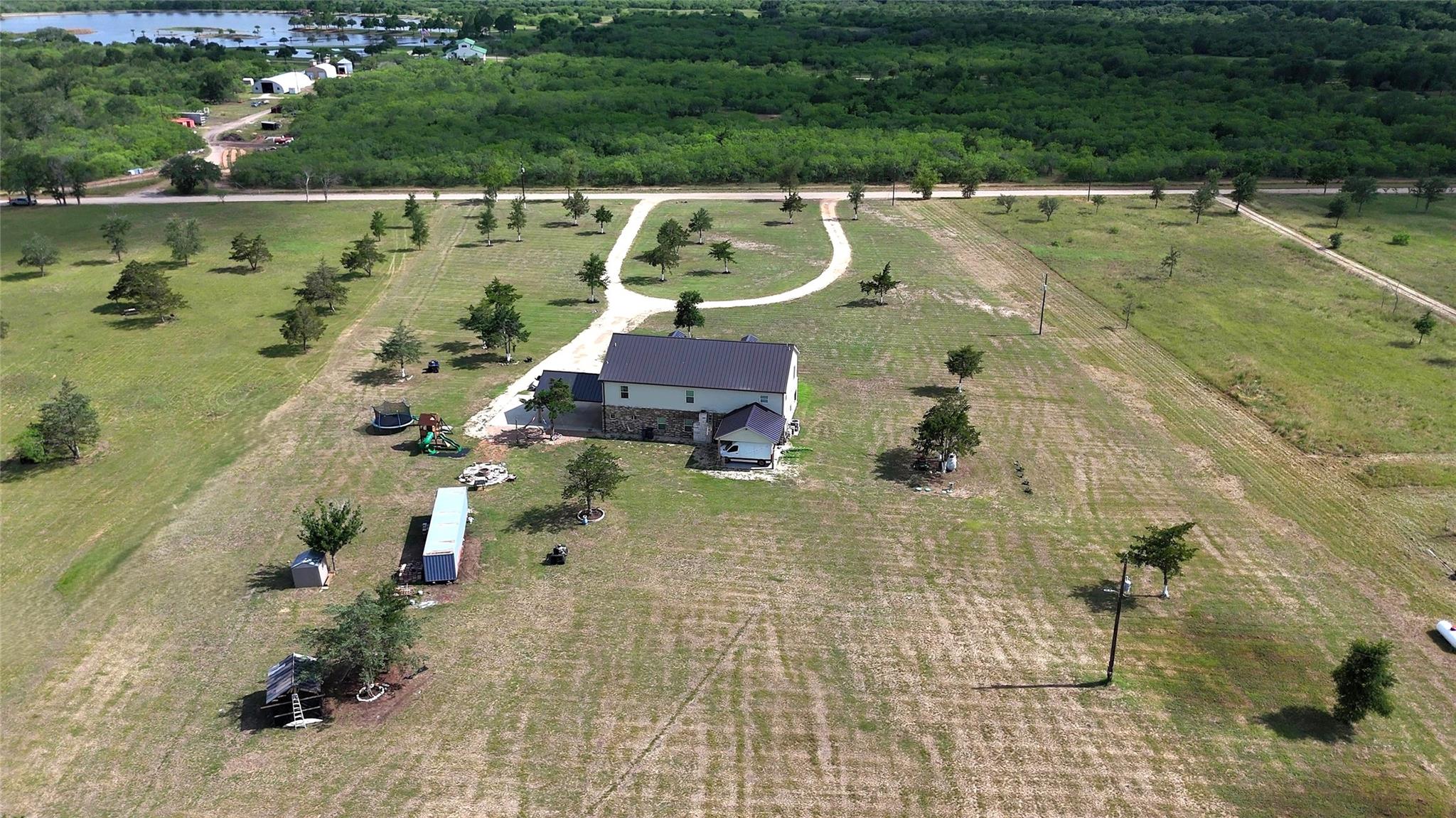 626 Sparta Field Rd, Waelder, TX 78959