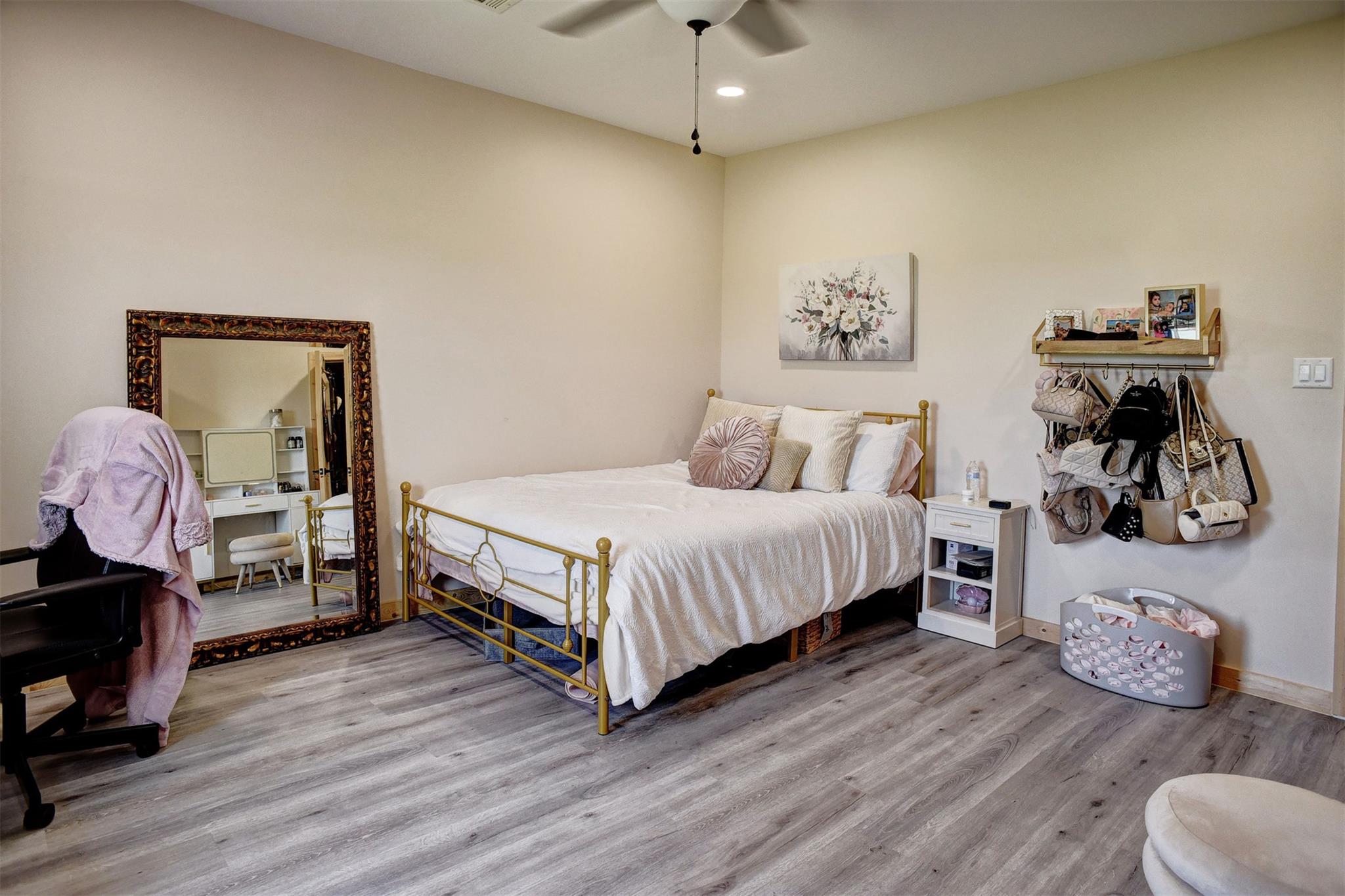 626 Sparta Field Rd, Waelder, TX 78959