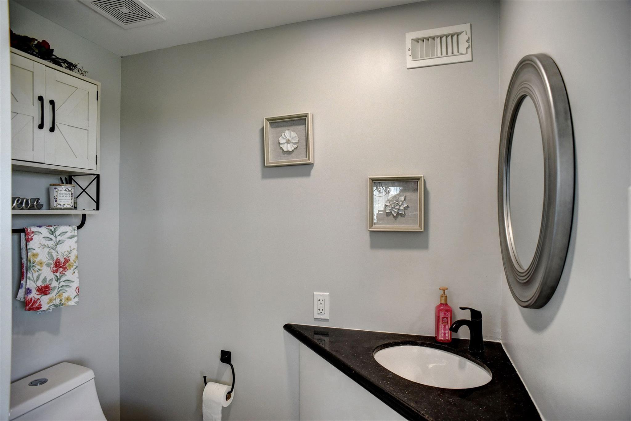 626 Sparta Field Rd, Waelder, TX 78959