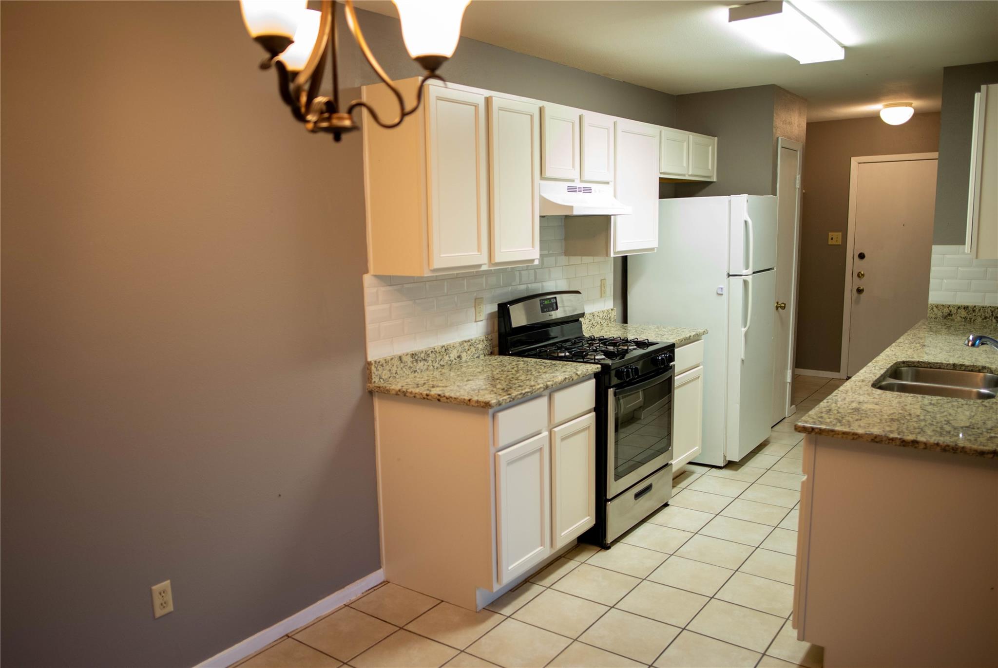 4605 Brown Bark Pl # B, Austin, TX 78727