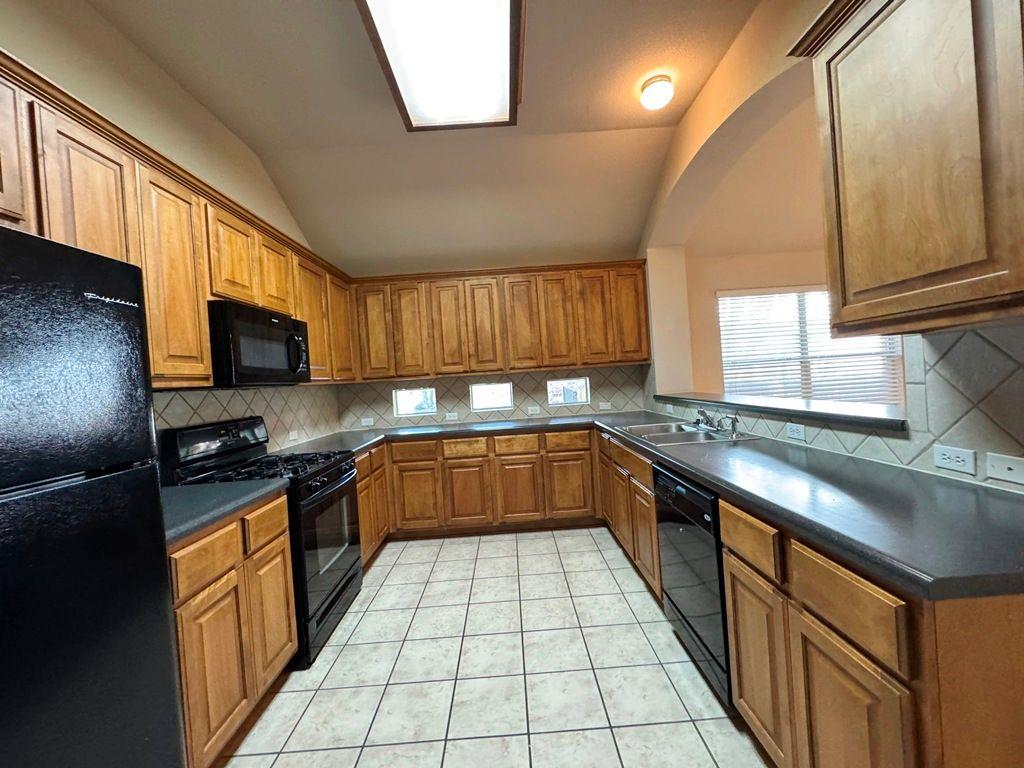 3705 Fossilwood Way, Round Rock, TX 78681