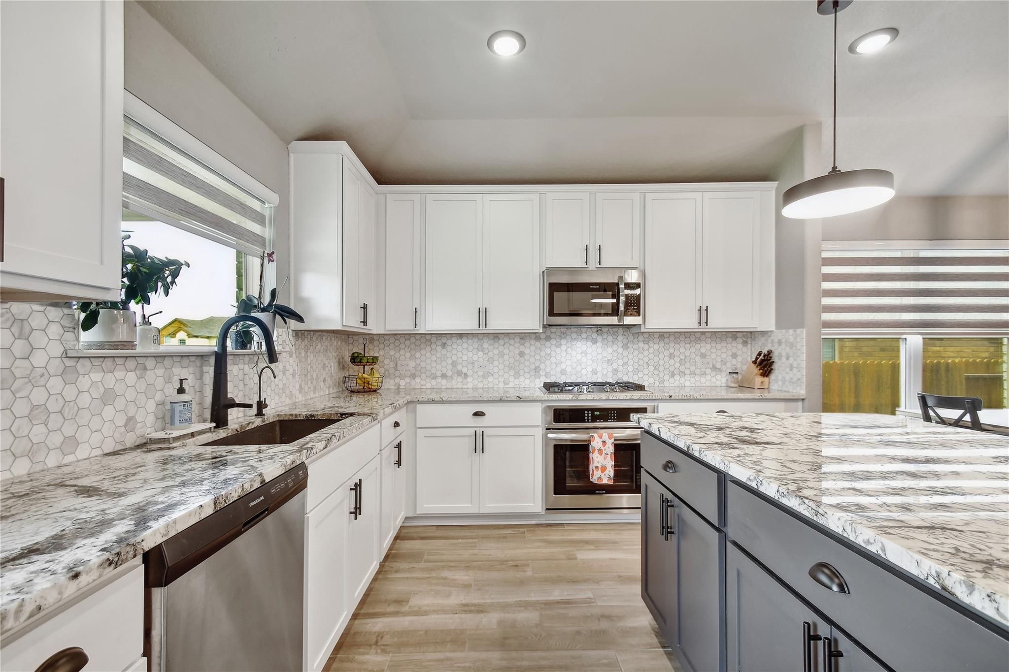 2014 Flametree Ave, New Braunfels, TX 78132