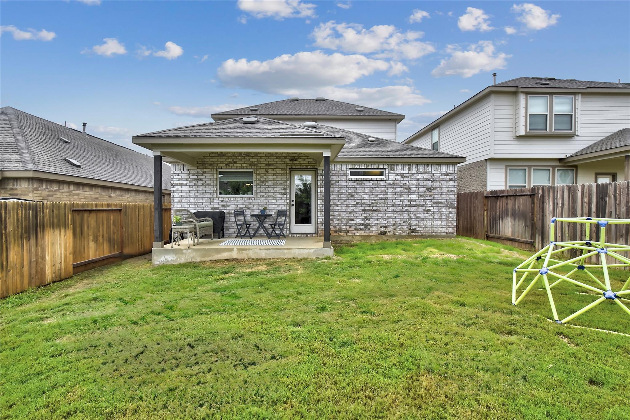 2014 Flametree Ave, New Braunfels, TX 78132