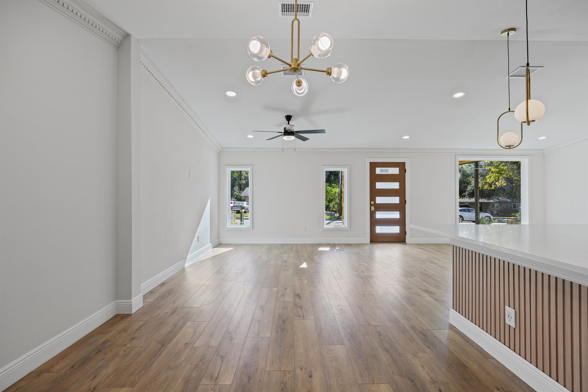 1712 Hillcrest Ln, Austin, TX 78721