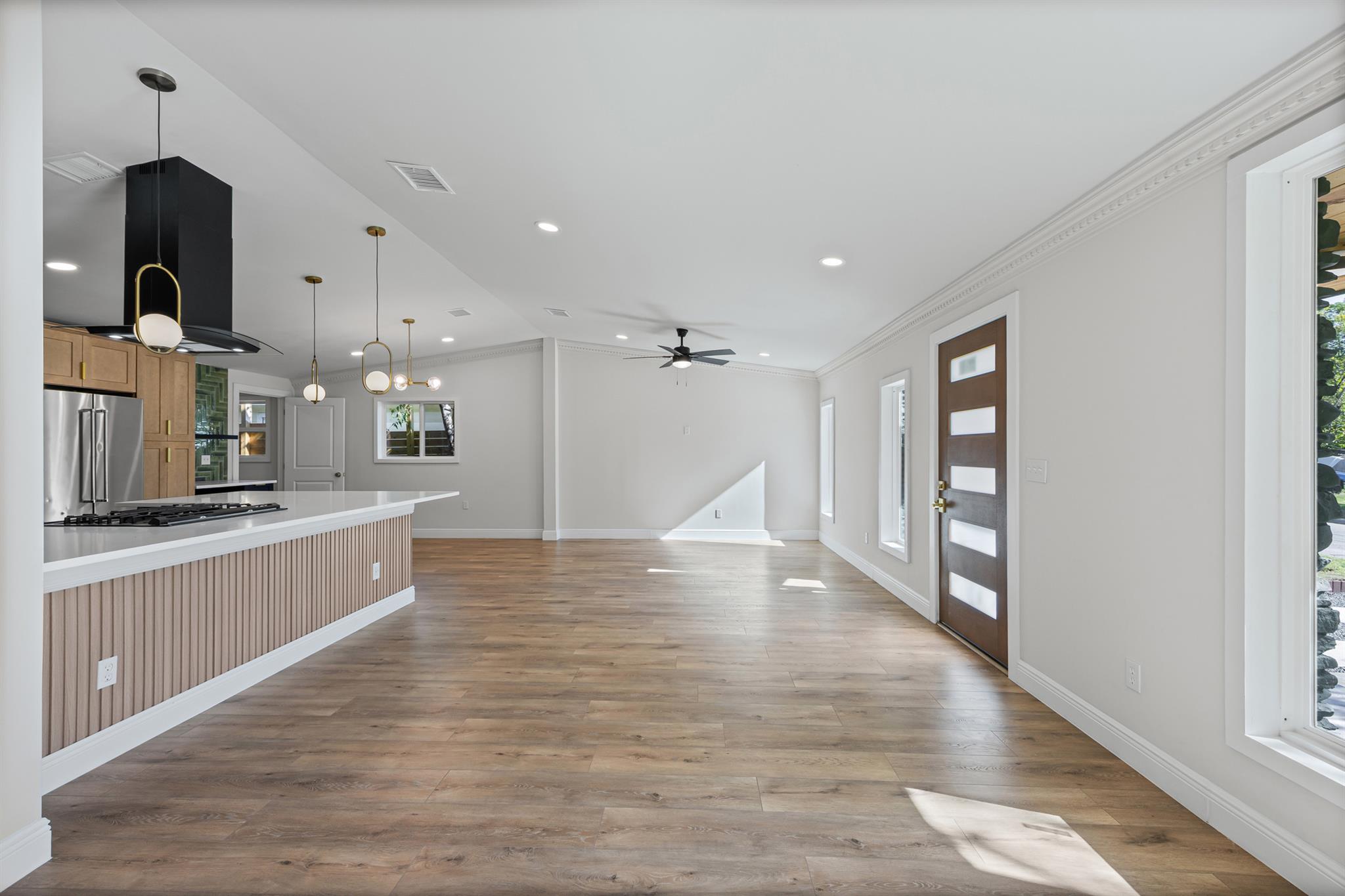 1712 Hillcrest Ln, Austin, TX 78721