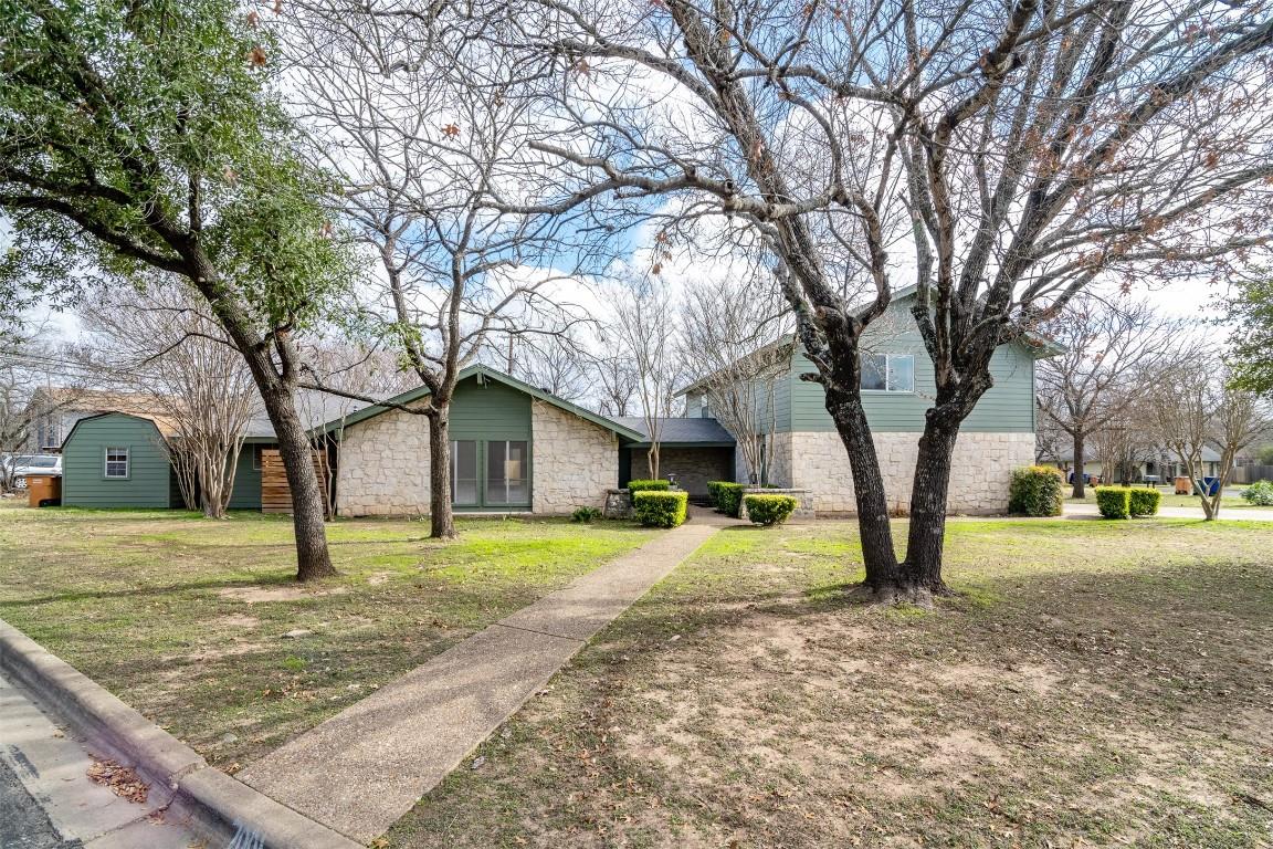 7001 Whispering Creek Dr # 2, Austin, TX 78736