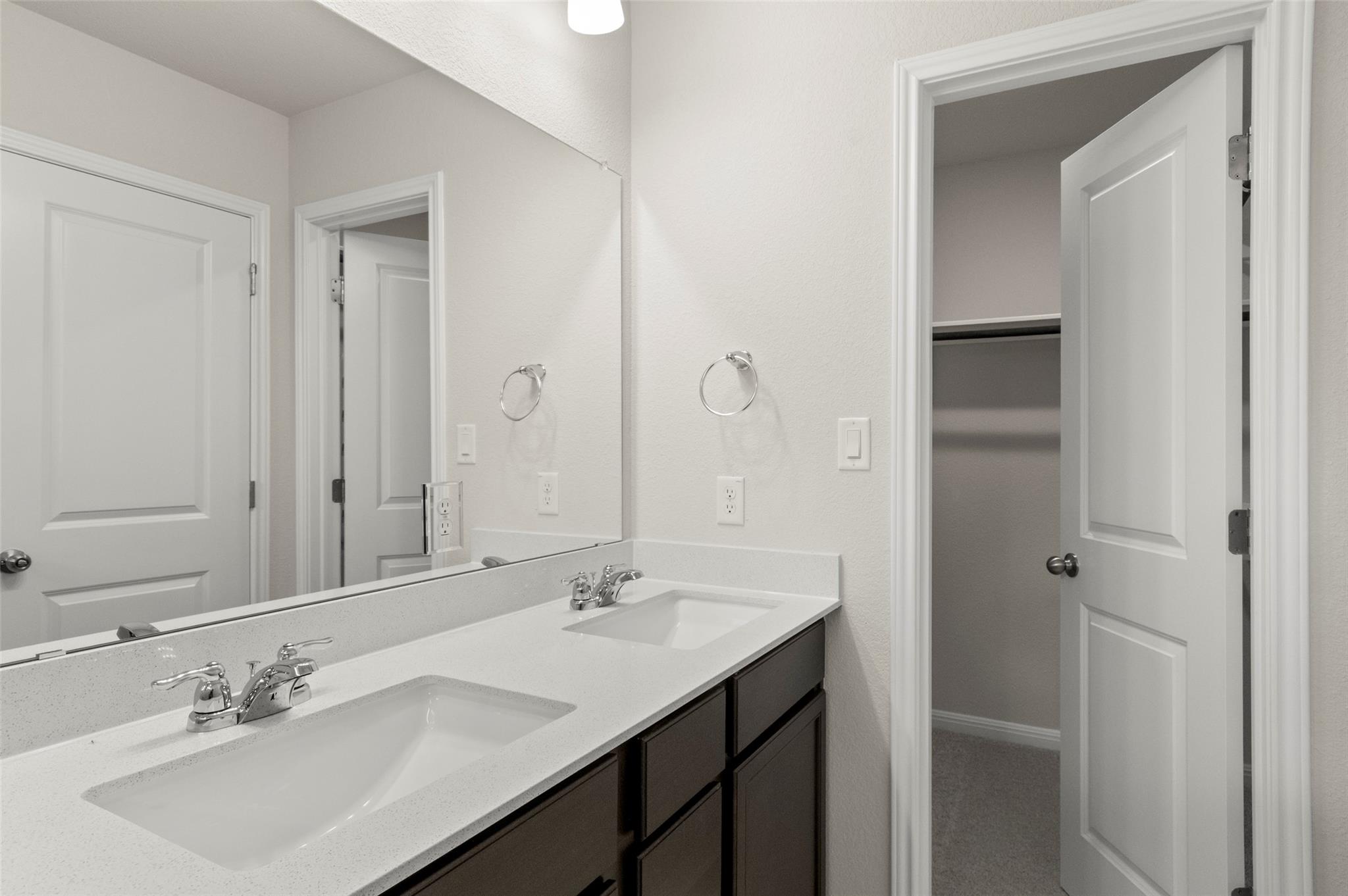 12832 Hornbill Ln, Manor, TX 78653