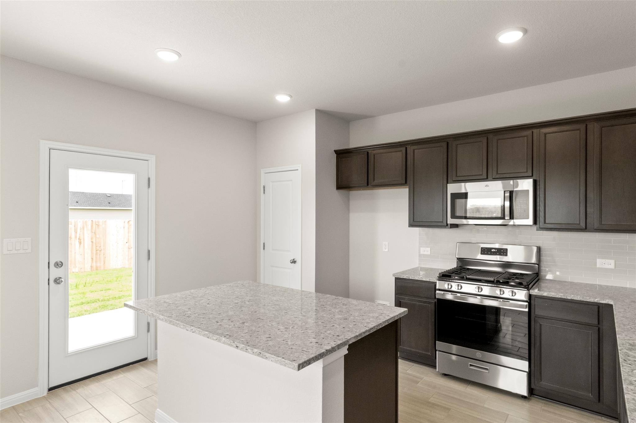 12832 Hornbill Ln, Manor, TX 78653