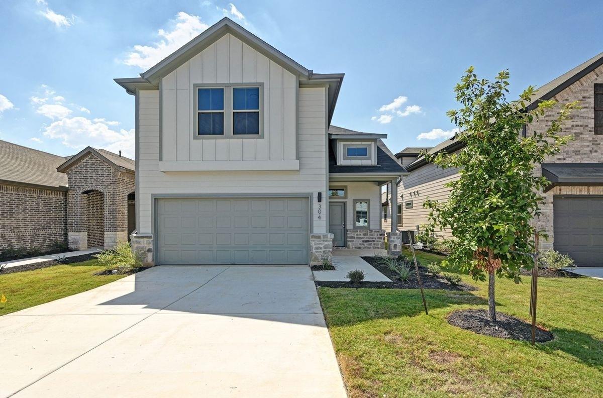 304 Bendecido Loop, Elgin, TX 78621