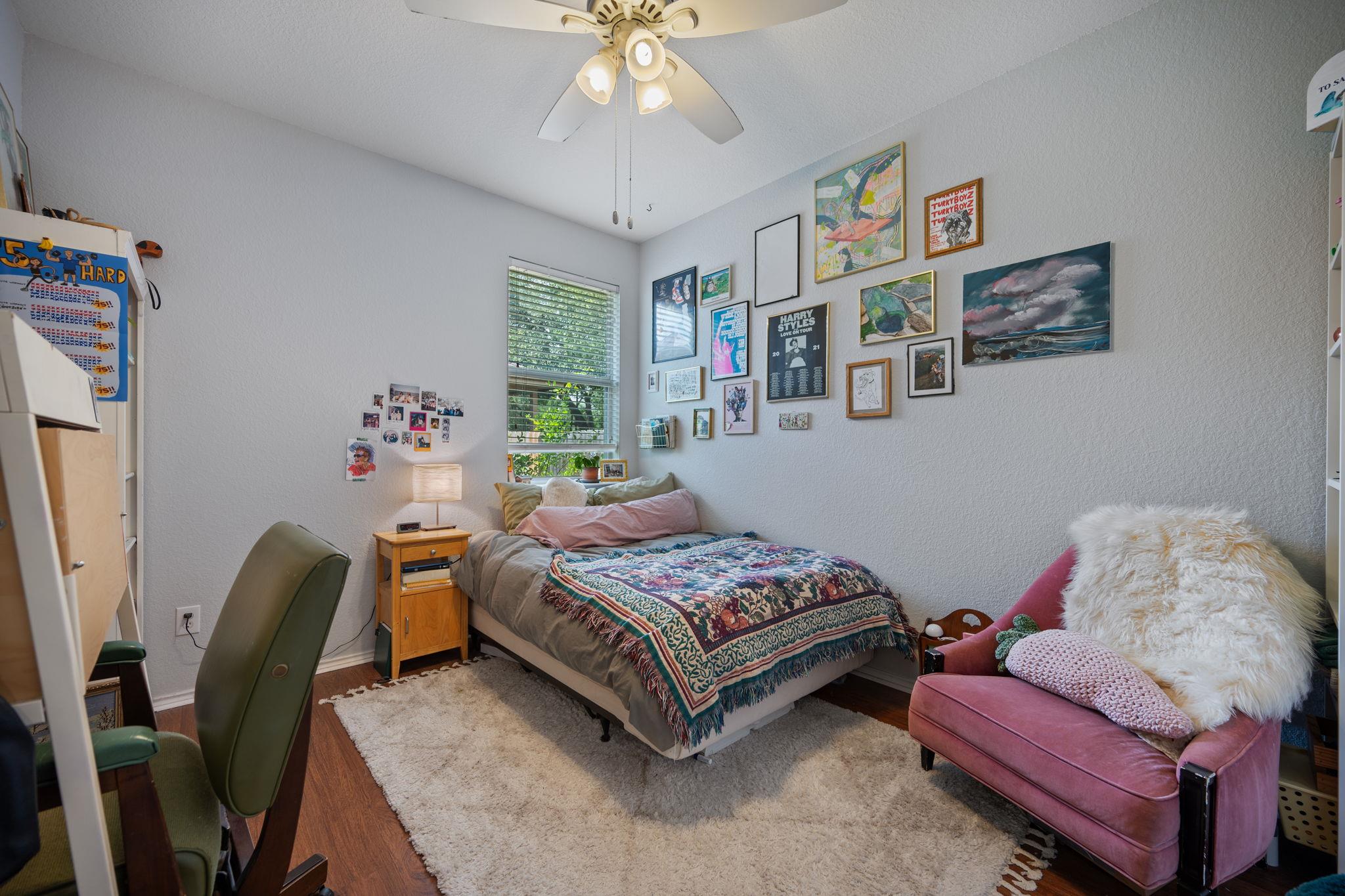 2038 Ridge View Dr, San Marcos, TX 78666