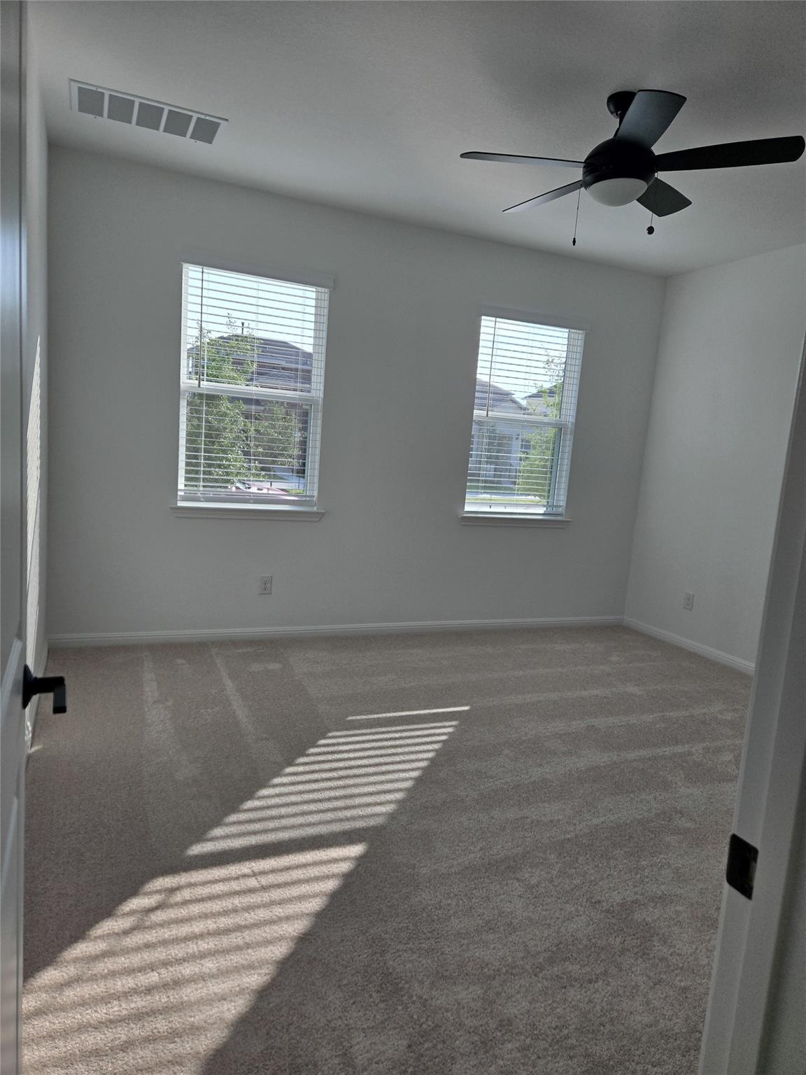 605 Emory Crossing Blvd, Hutto, TX 78634