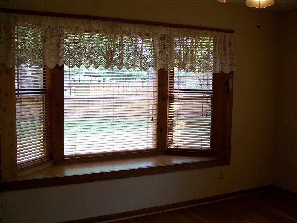 310 E Cedar St, Bertram, TX 78605