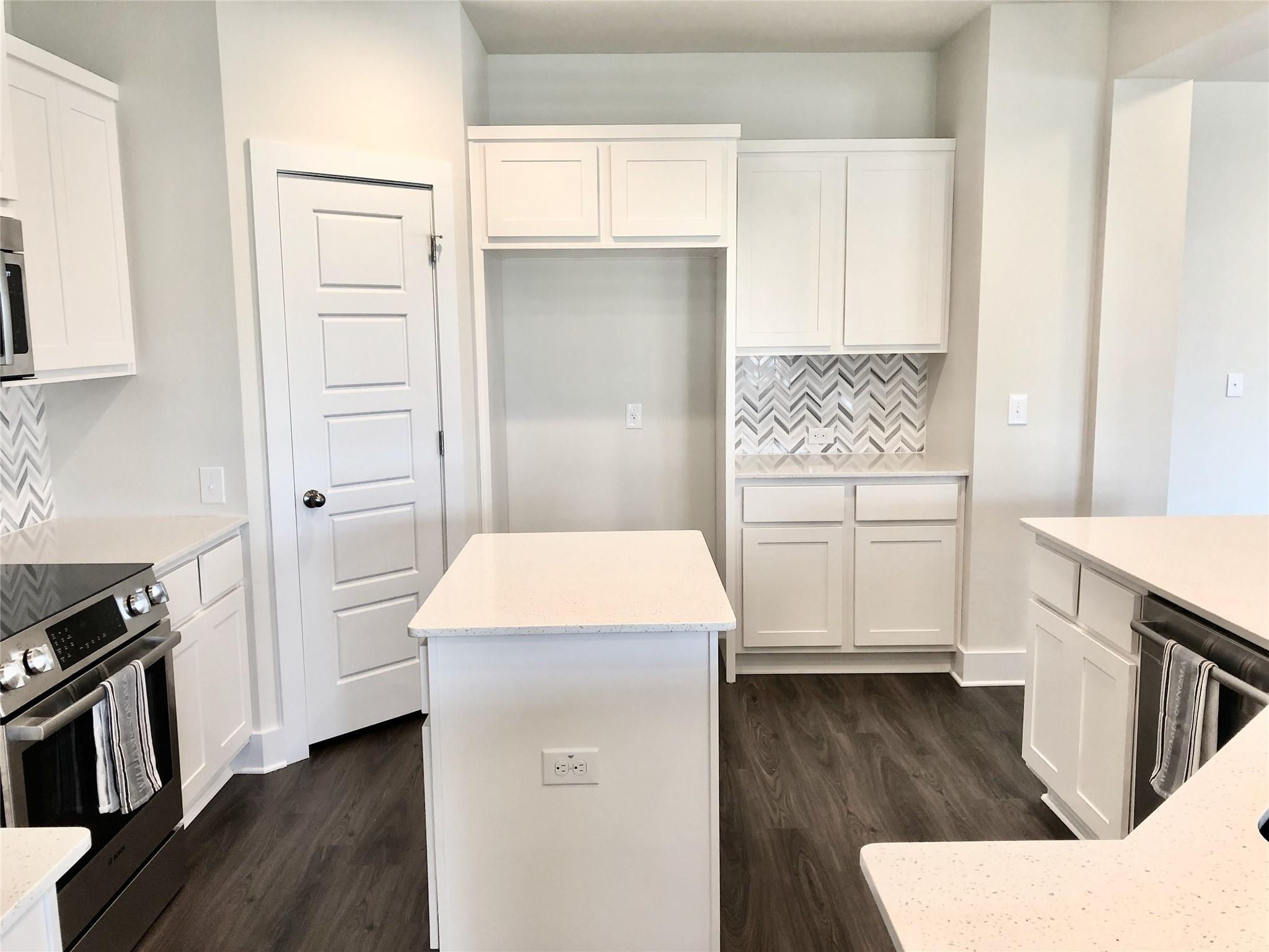 16525 Fetching Ave, Manor, TX 78653