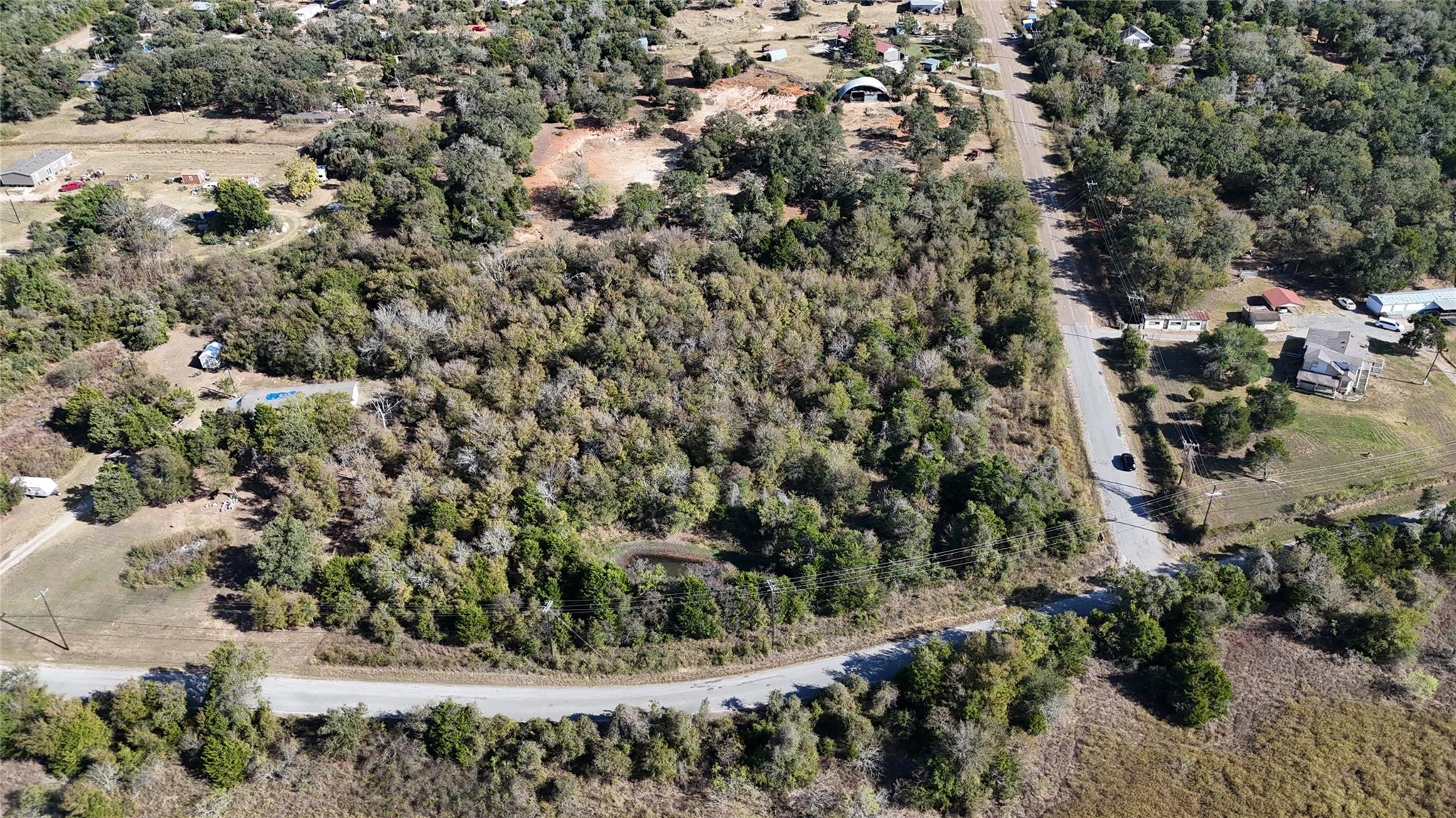 102 Wayside Dr, Elgin, TX 78621