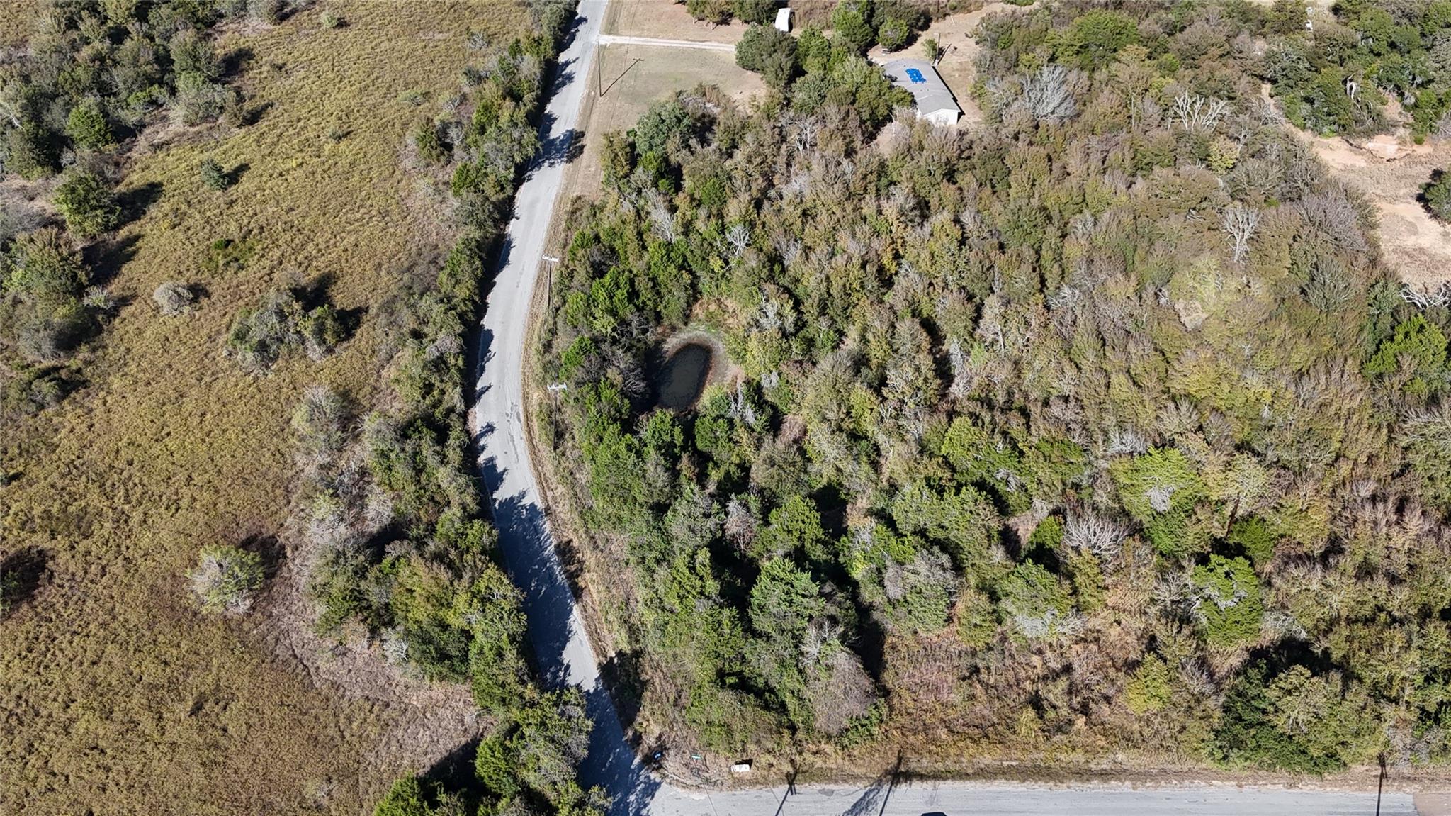 102 Wayside Dr, Elgin, TX 78621