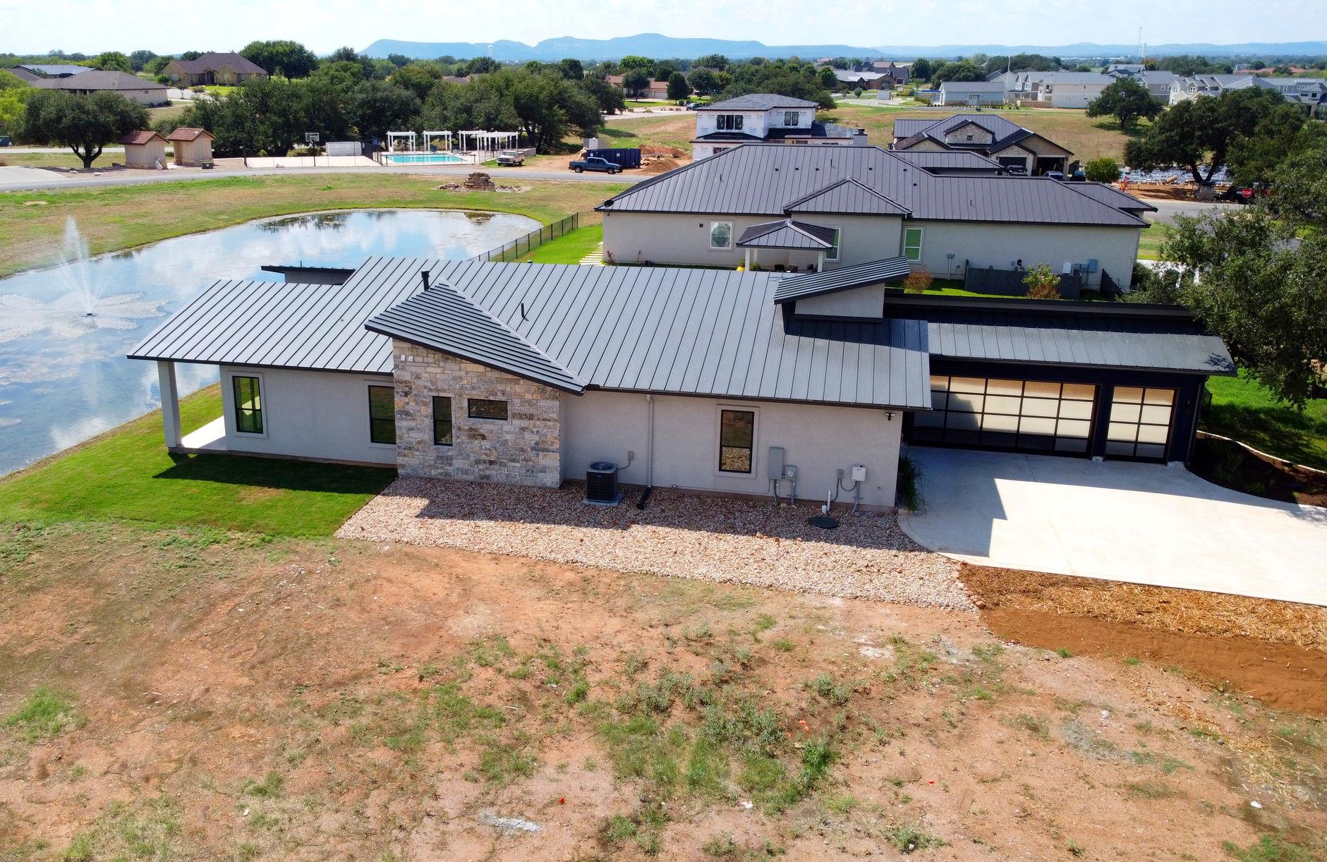 105 Blue Heron Dr, Kingsland, TX 78639