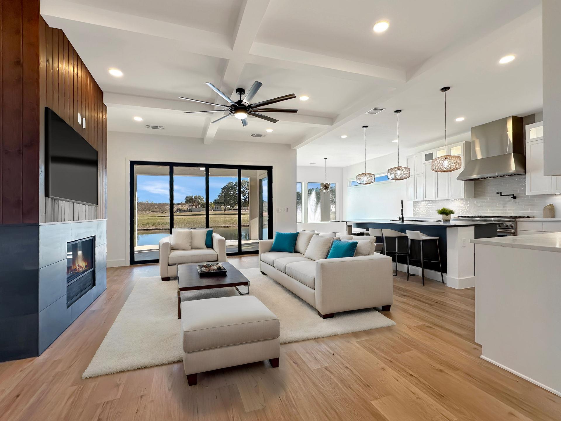 105 Blue Heron Dr, Kingsland, TX 78639