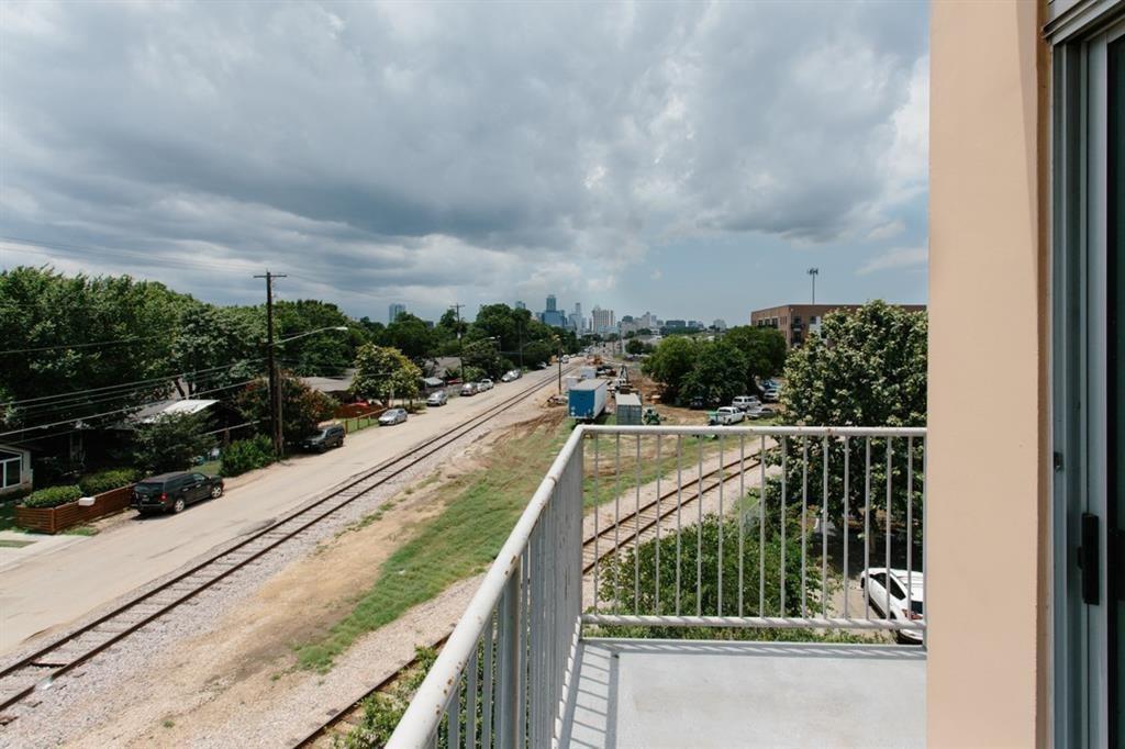 2401 E 6th St # 80, Austin, TX 78702