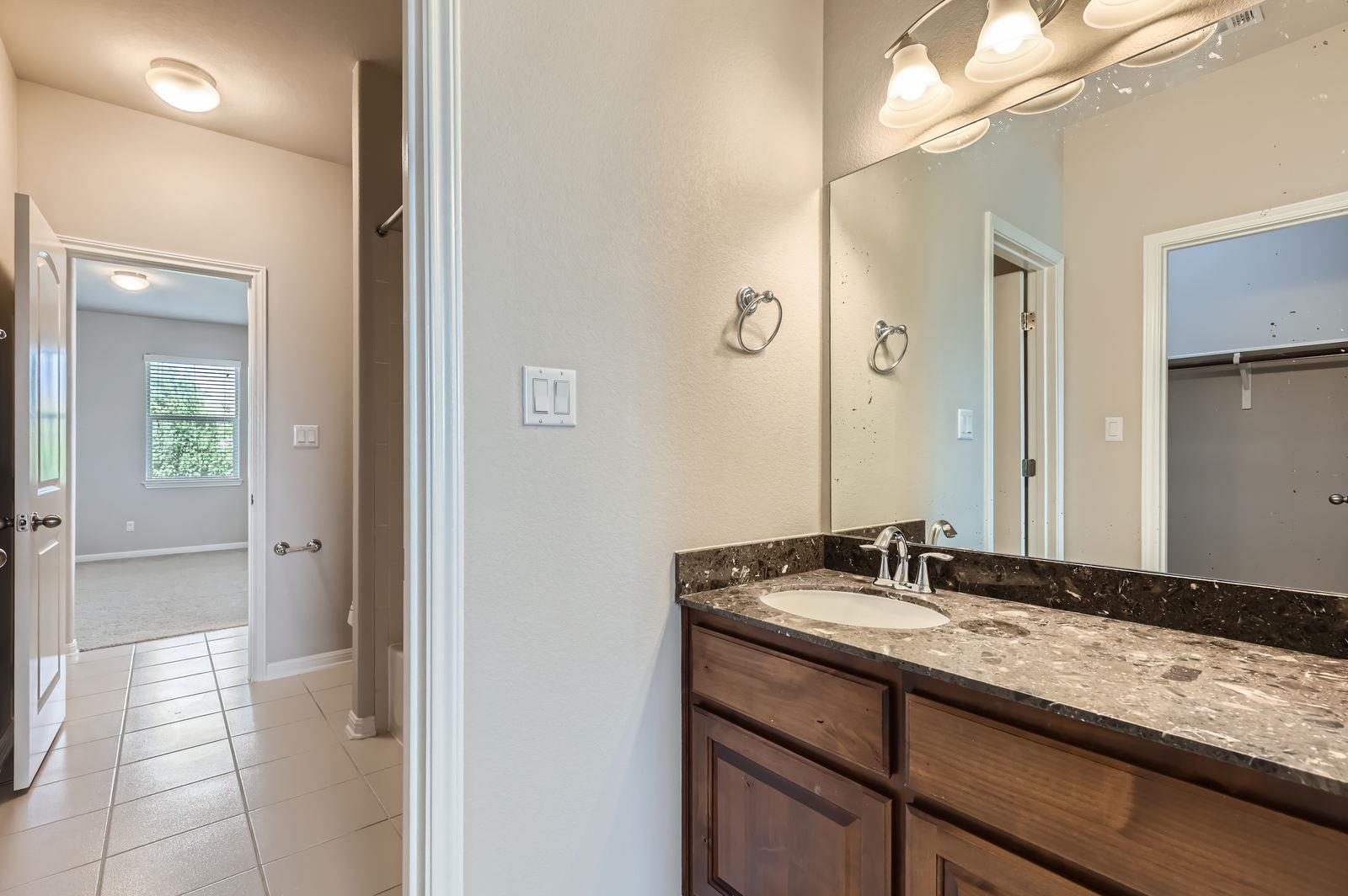 4109 Vinalopo Dr, Austin, TX 78738