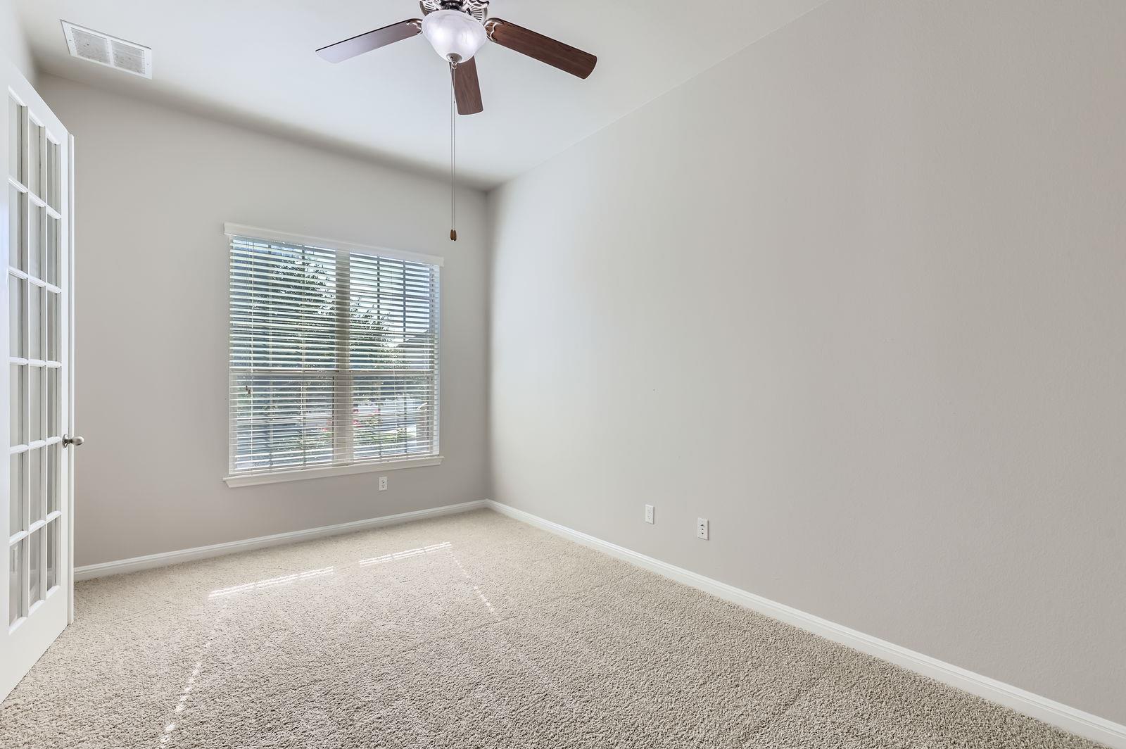 4109 Vinalopo Dr, Austin, TX 78738