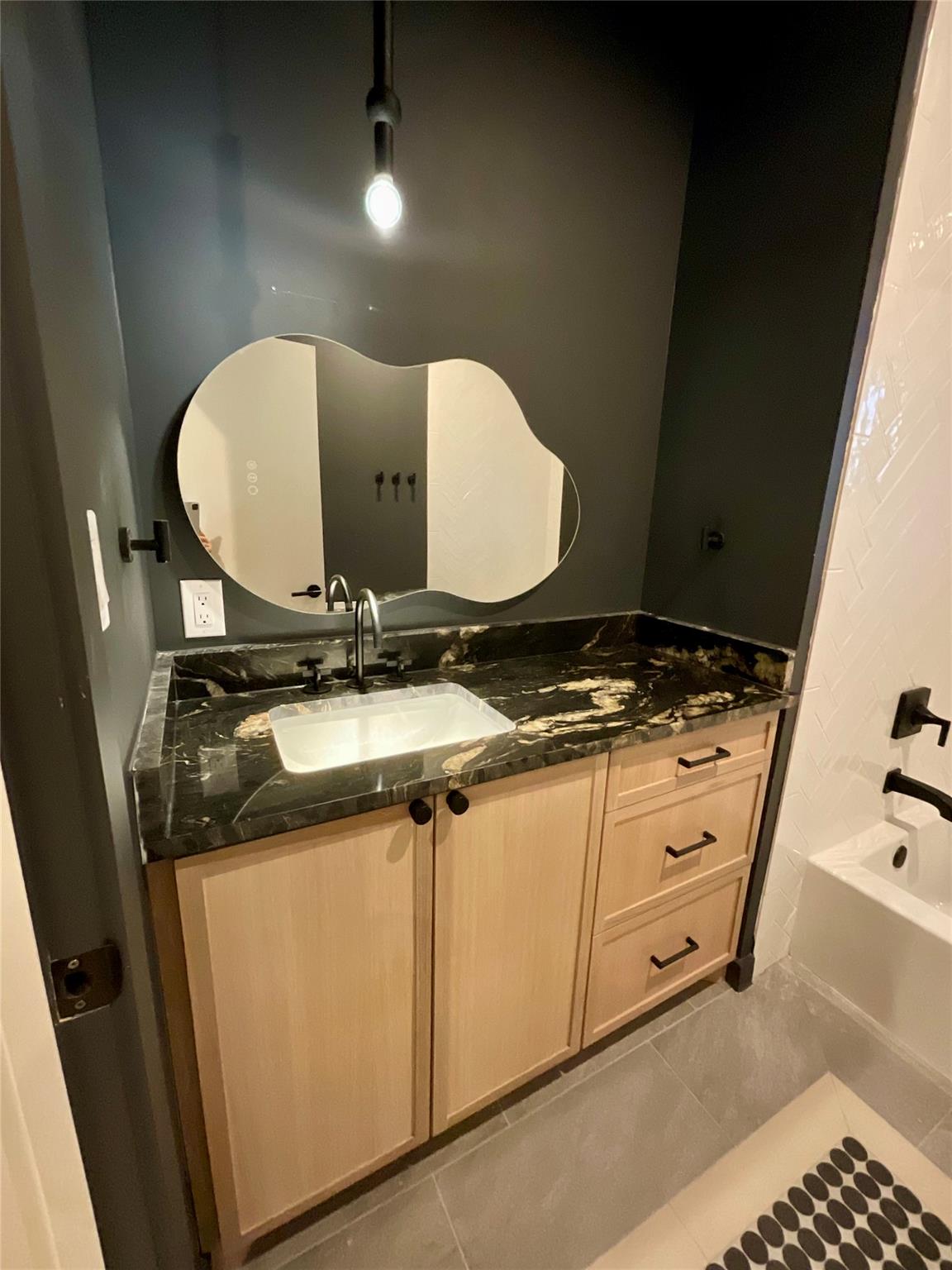 1708 Carter St, Bastrop, TX 78602