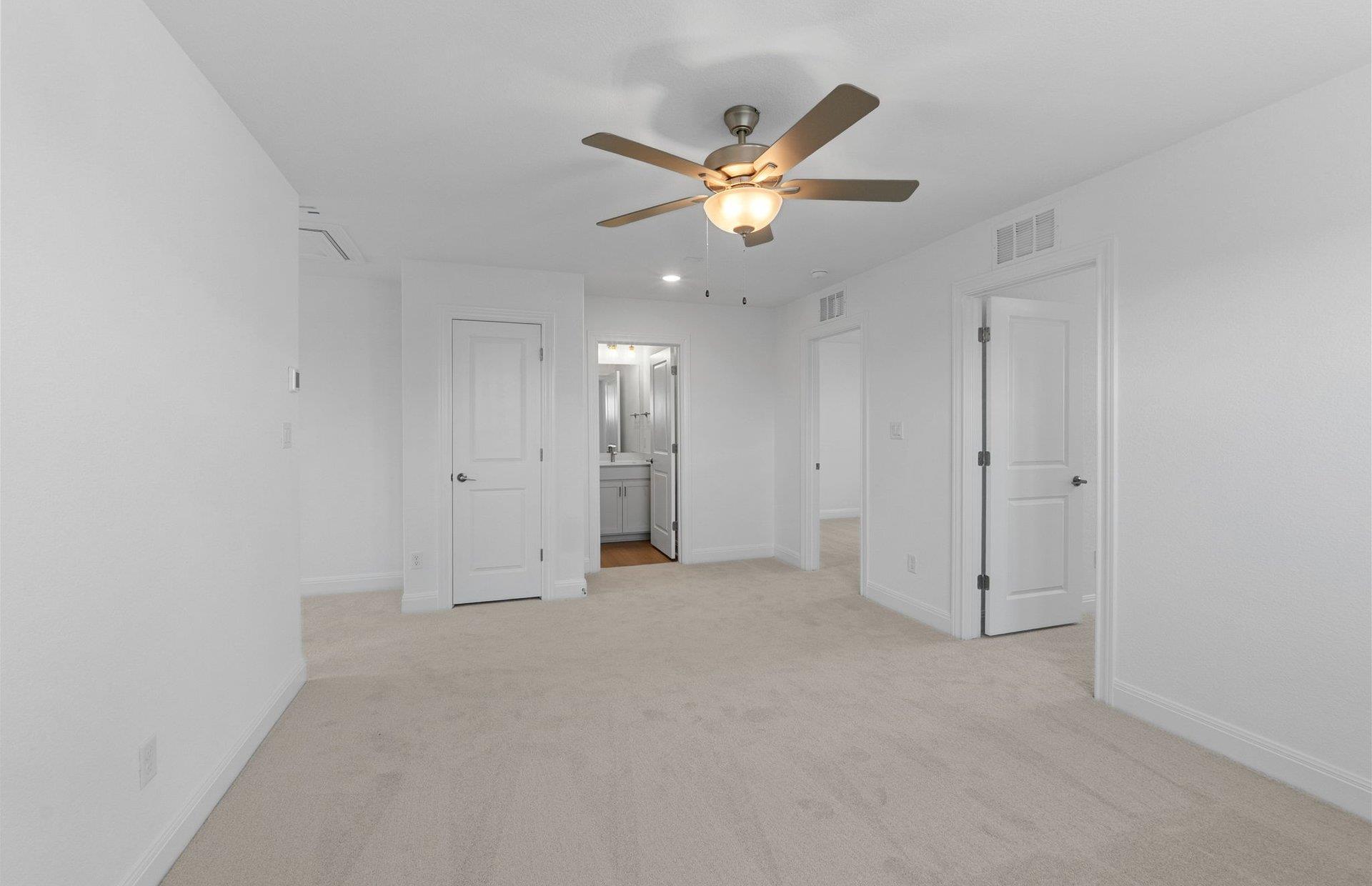 121 Bell Chime Dr, Liberty Hill, TX 78642