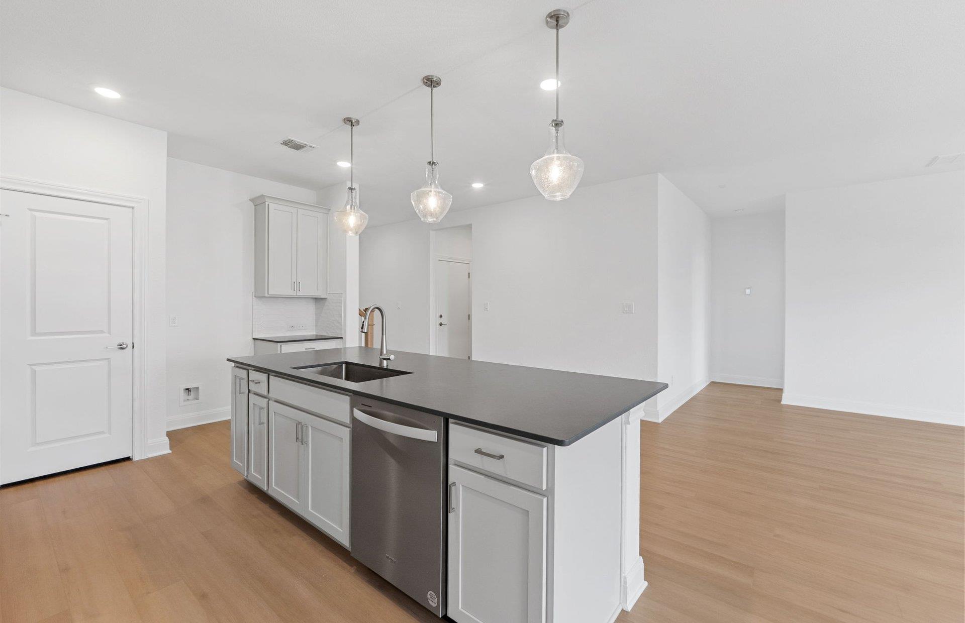 121 Bell Chime Dr, Liberty Hill, TX 78642